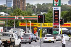 燃料消费税减免政策结束，下月起澳汽油价格又要涨（图）