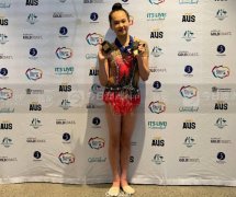 厉害！14岁悉尼女孩全澳体操连夺3金，创华裔史上最好成绩！苦练7年结硕果，“期盼布里斯班奥运会”（组图）