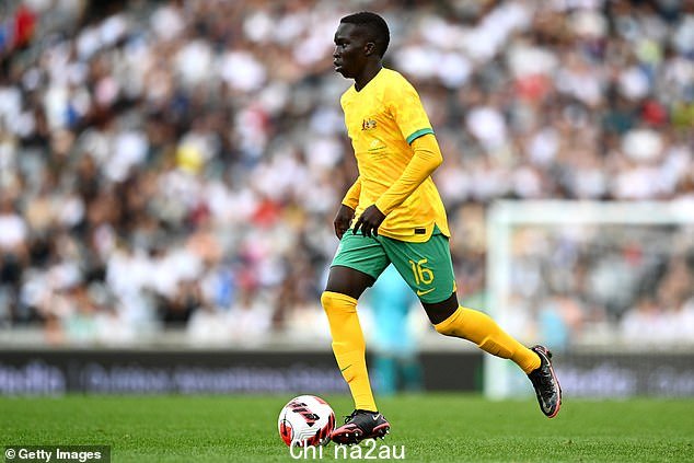 年轻的 Garang Kuol 将寻求为水手队转头,这样他就可以在世界杯前进入 Socceroos 选择的框架