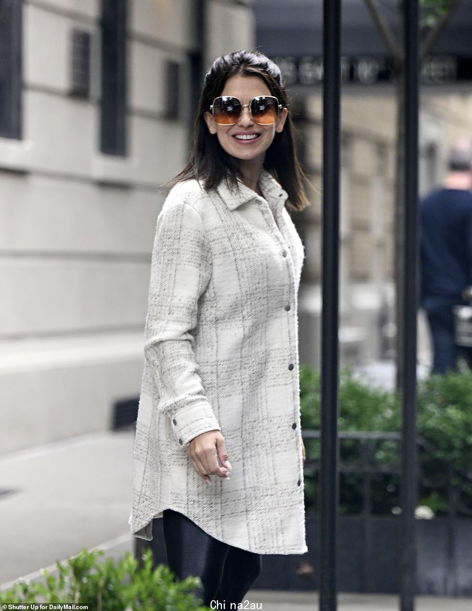 新妈妈 Hilaria 几周前迎来了她的第七个孩子