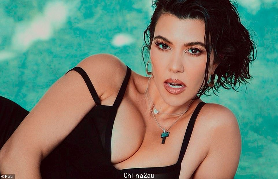 Va va voom: Kourtney 的自尊心从未像现在这样好,因为她现在处于一段充满爱和幸福的关系中