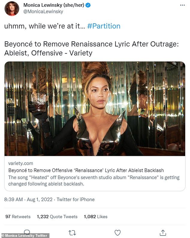 'While we're at it...':在删除歌词的消息传出后,莱温斯基在 Twitter 上提出了这个问题