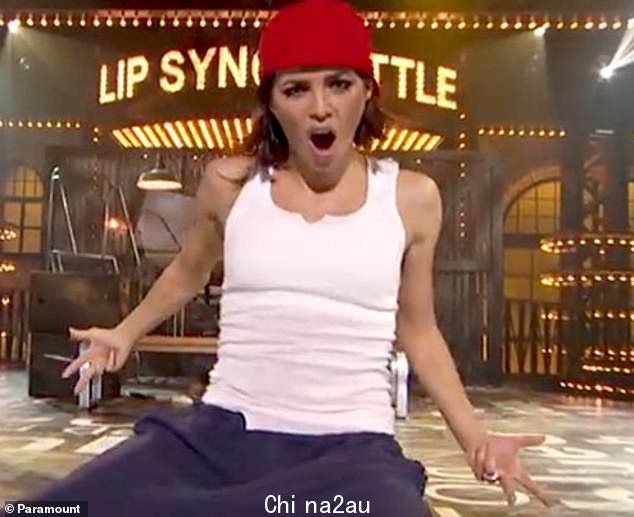 吸引眼球:社交媒体影响者称赞 Dewan 在 2016 年的 Lip Sync Battle 剧集中观看 Dewan 时帮助她意识到了自己的性取向