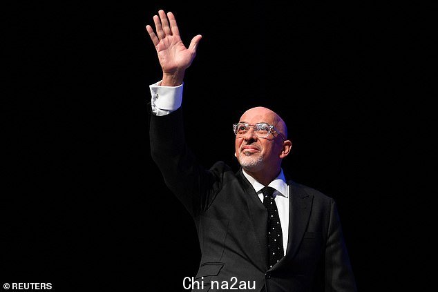 前教育部长 Nadhim Zahawi(如图)批评了一些非殖民化努力,因为它们导致其他核心内容减少