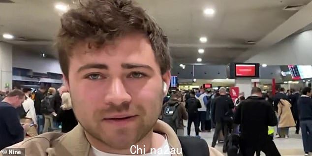 Tim Joyce (如图) 是数千名陷入延误的澳航乘客中的一员