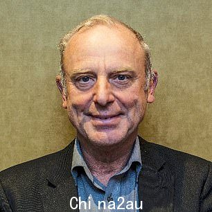 帮助建立卢瑟福癌症中心的教授 Karol Sikora 说,他们每月可以帮助治疗或诊断 4,000 人