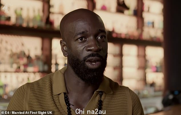 '我们抱在一起':Kwame 在镜头前对他们的婚姻进行了深入的了解,并说他们“拥抱”、“亲吻”和“用勺子舀”¿,他想在课堂上进行性活动=