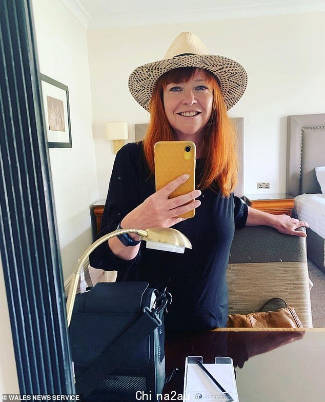 Bethan 讲述了她是如何用“好几年”来适应她的疾病的,这意味着她已经戴氧气瓶帮助她呼吸” class=