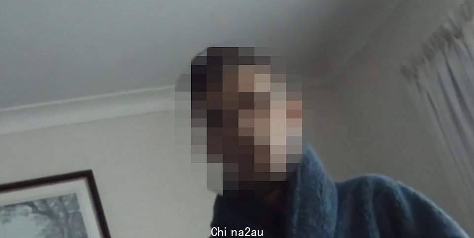 恋童癖者,他的老房子是 Leah Croucher 谋杀案调查的中心,在一部现实生活中的电视犯罪纪录片中出现