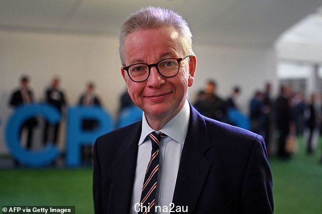 上周在保守党会议上的前部长,他支持根据通货膨胀而不是工资来增加福利——这是 Truss 女士所抵制的