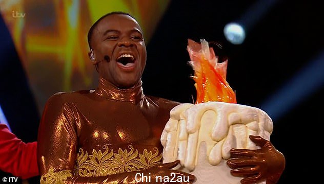 Unmasked!上周的一集中看到烛台被揭露为前英国烘焙大赛明星 Liam Charles