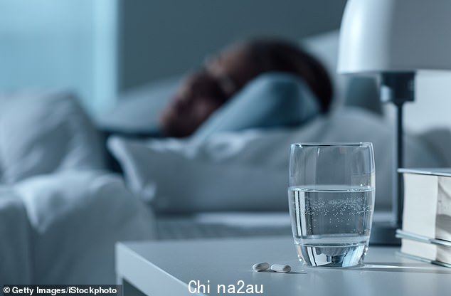 与现有的增加使我们昏昏欲睡的化学物质的安眠药不同,daridorexant 的目标是让我们保持清醒的脑细胞(库存图片)