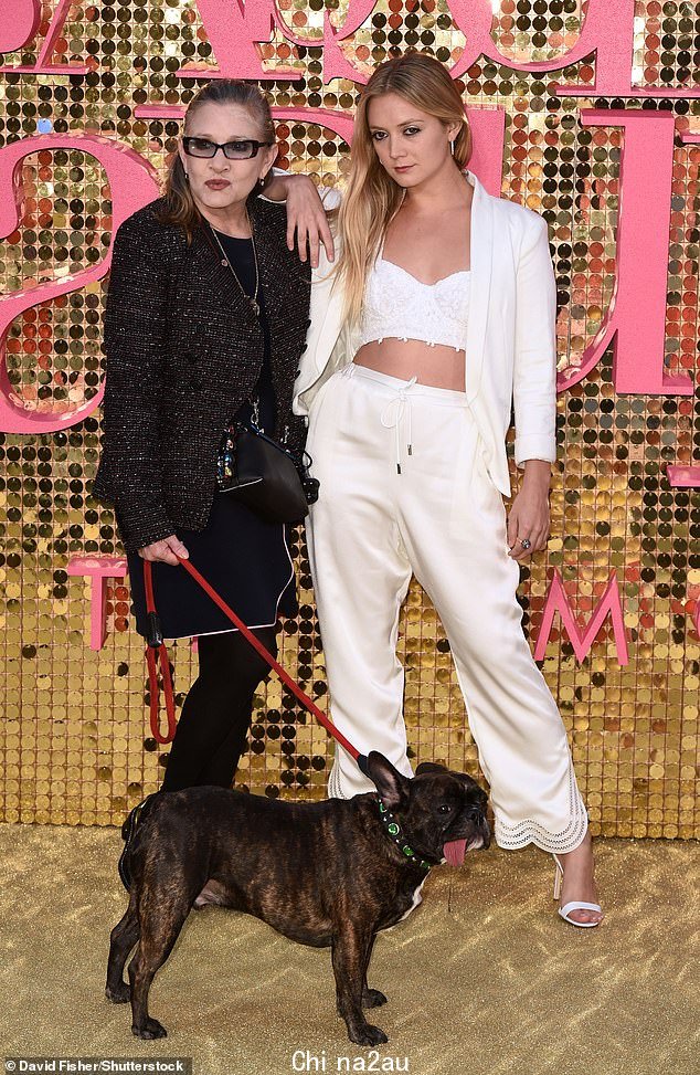 母爱如女!Carrie Fisher 的女儿 Billie Lourd 的第一份表演工作是在一部星球大战电影中(摄于 2016 年)