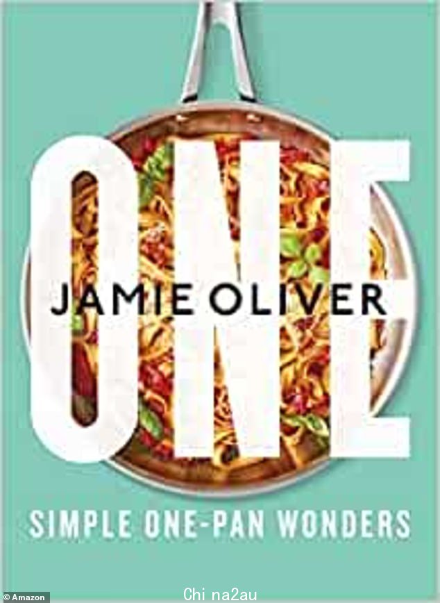 Books: 这位厨师以他的食谱而闻名,出版了超过 20 种不同风格的烹饪和美食书籍