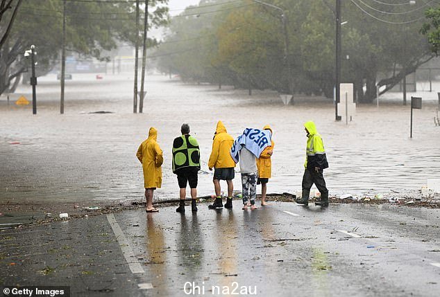 Lismore 发现自己在 2020 年 3 月被不断上涨的洪水淹没,成千上万的居民被迫撤离