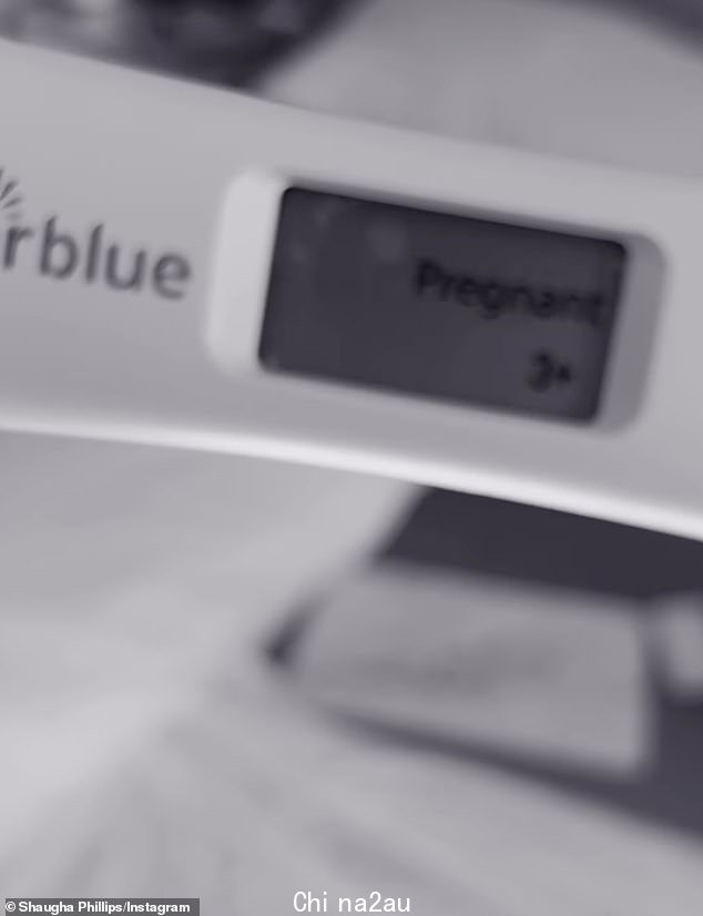 令人兴奋:她分享了她的位置的简短剪辑视频中的孕检