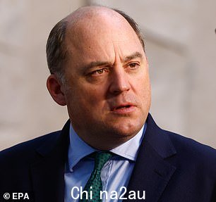 本·华莱士是最早发现俄罗斯威胁并在战争开始前 12 个月开始武装基辅的欧洲部长之一