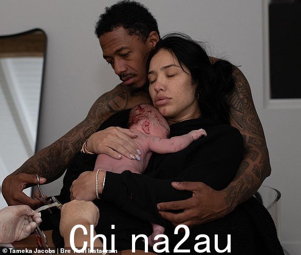 Nick Cannon 与 31 岁的模特 Bre Tiesi 迎来了他的第一个孩子,一个名叫 Legendary Love 的男婴(如图),他已经第八次成为父亲了——同时还在等待他的第九个孩子的到来。第五个女人