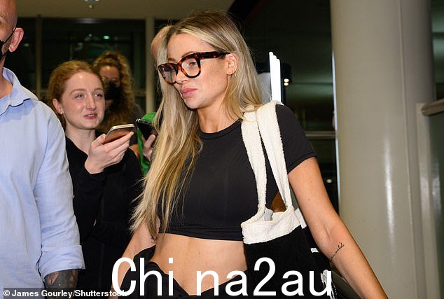 哇!据报道,Seann 和 Olivia 将加入丛林中的 Babatunde Aleshe 和 Boy George 之类的“class=