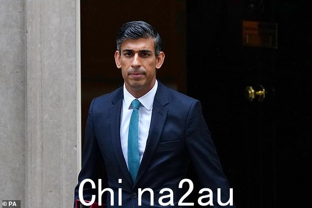 DAN HODGES: '气氛很严峻,'一位政府官员告诉我。'Jeremy 向 Rishi 解释说,他在 7 月留下的 300 亿英镑在 9 月被吃掉了