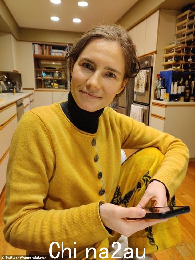 Amanda Knox,35 岁,来自西雅图,两次被误判谋杀 Meredith 并入狱四年