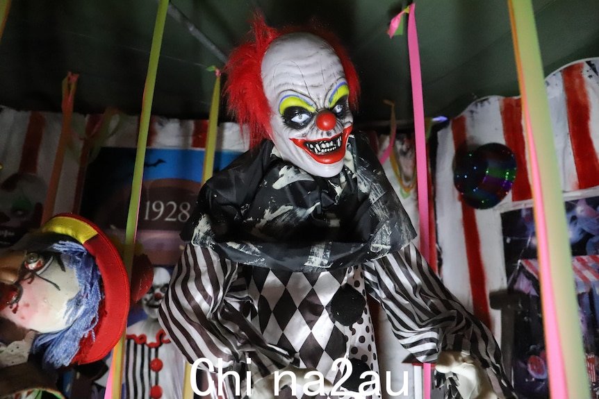 halloween clown