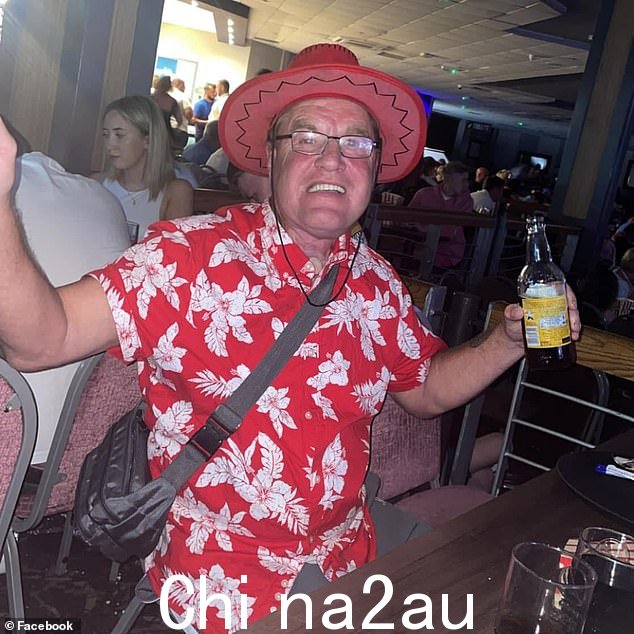 Roy Larkin,已被诊断出患有癌症,于 8 月在布里真德的家中去世,享年 64 岁
