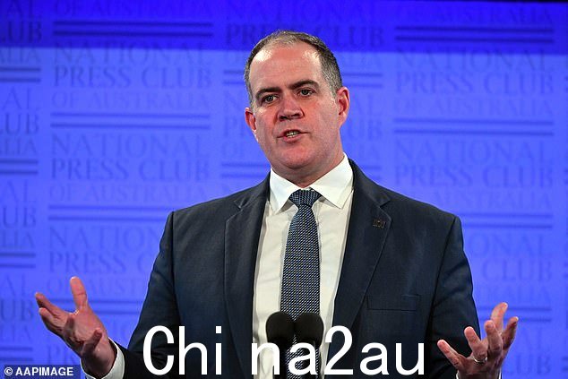ABC 的董事总经理 David Anderson(上图)相信此举将有助于 ABC 更好地反映澳大利亚的多样性