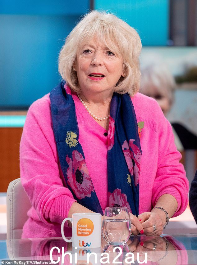 Family: Alison Steadman 谈到在出现在 DNA Journey 时发现她的父亲是被收养的,她说她的家人之前完全不知道