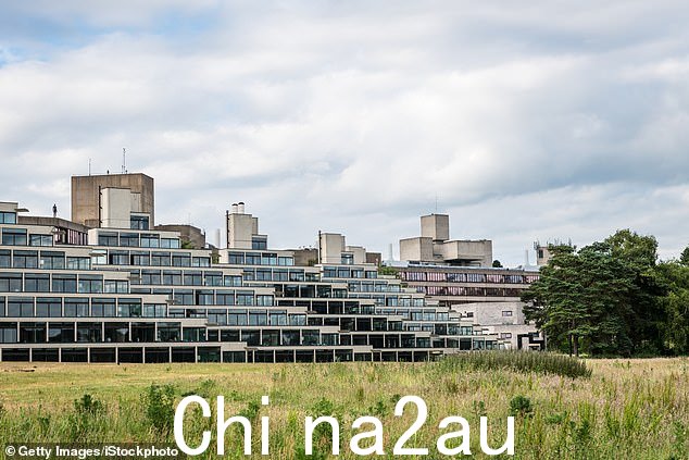 六节课,每周一节,每节课持续两小时,由东英吉利大学 (UEA) 推出,与心理健康慈善机构 Norfolk 和 Waveney Mind 共同开发(图: UEA 校园)