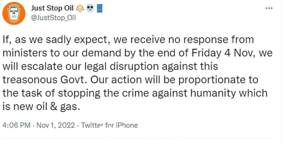 该组织表示,它计划在等待政府对停止在英国获得新石油和天然气站点许可证的要求作出回应时,将其阻路抗议活动“暂停”至少三天