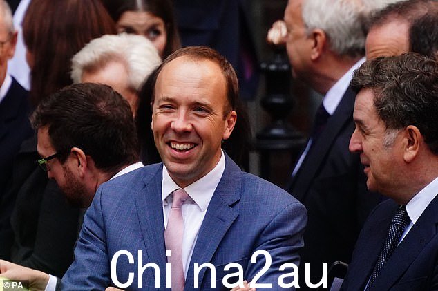 Matt Hancock 今天宣布,他已飞往澳大利亚参加 ITV 的第 22 季《我是名人》...让我离开这里!照片中的耻辱议员2022 年 10 月 24 日