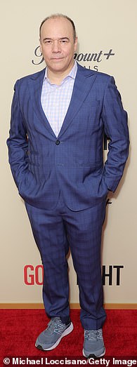 也适合参加 The Good Fight 庆祝活动的是扮演 William Schultz 的 Danny Burstein