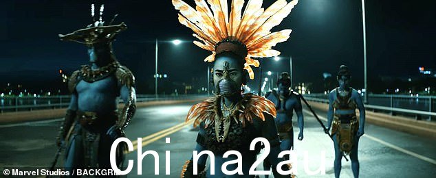 返回!备受期待的续集前作于 2018 年 2 月在国内以 2.02 亿美元的票房首映,并在全球票房收入 13.4 亿美元