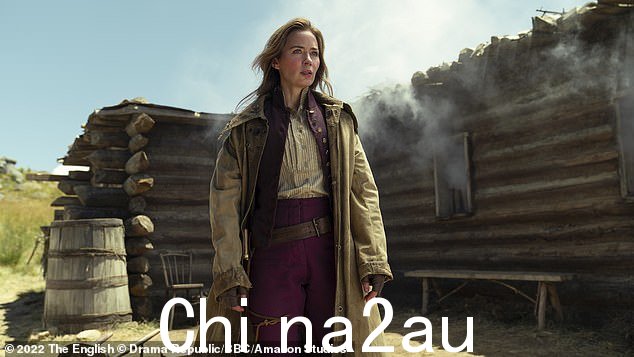 女演员 Emily Blunt 从 My Fair Lady 到 Annie Get Your Gun in The English,即将在 BBC 2 播出的六集西部片