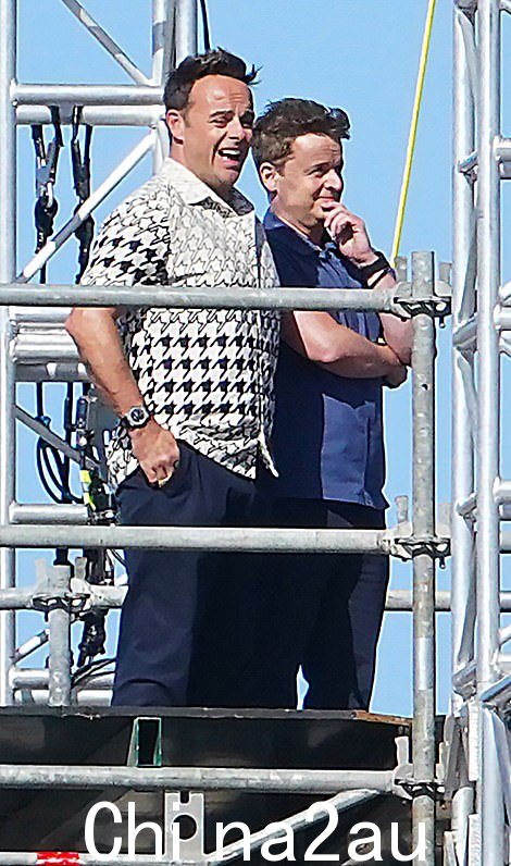 观看:Ant McPartlin 和 Declan Donnelly 似乎对名人的困境表示同情,因为他们接受了挑战