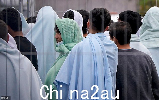 威斯敏斯特市议会领导人亚当·哈格今天证实,议会的露宿街头服务正在照顾一些来自曼斯顿的寻求庇护者,他们抵达伦敦市中心无处可去