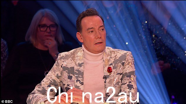 Harsh: Strictly 的 Craig Revel Horwood 周六在给喜剧演员 Ellie Taylor 和她的节目后让 BBC 观众大为光火专业合伙人 Johannes Radebe 的“苛刻”反馈和低分”class=