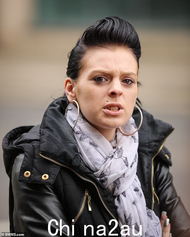 Whitworth 女士,现年 28 岁,由 Amanda Spencer(上图)培养,她在被判犯有 16 项与儿童卖淫有关的指控后于 2014 年被判入狱 12 年