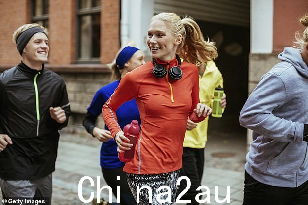 研究表明,经常锻炼可以减少对 de 的诊断压力和焦虑