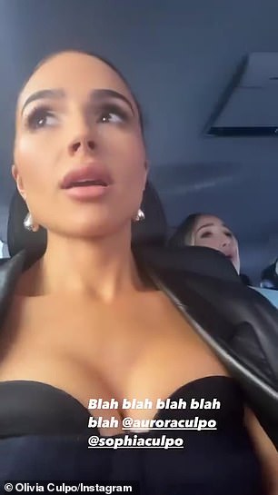 '废话废话!'进入 SUV 后,这位作为男孩的维纳斯女演员分享了自己对争吵的兄弟姐妹翻白眼的 Instastory