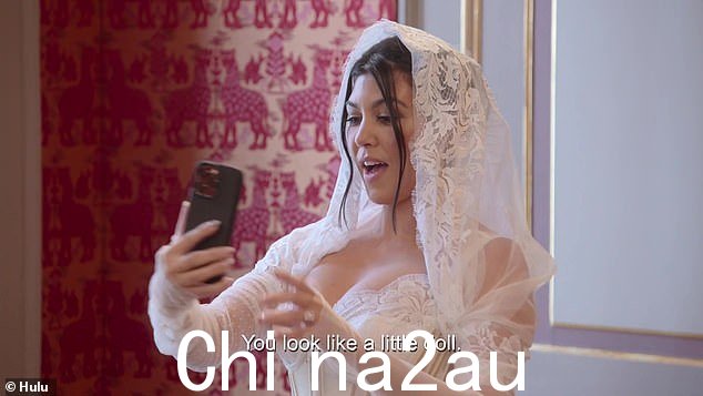 Emotional: Jenner 看到女儿为婚礼做准备感到不知所措