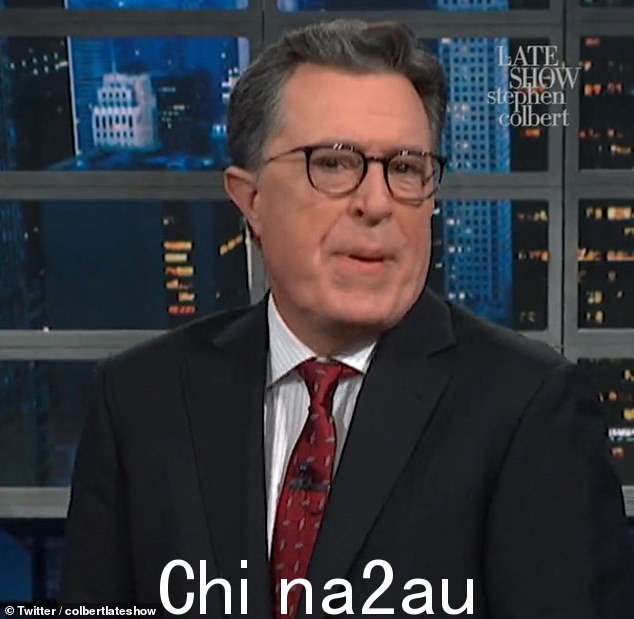 The Late Show 的斯蒂芬科尔伯特开起了笑话,针对共和党未能在中期选举中引发“红色浪潮”,称其为粉红色洗涤