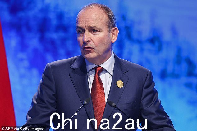 苏纳克先生还将与爱尔兰总理迈克尔·马丁举行双边会晤,努力打破北爱尔兰协议的僵局