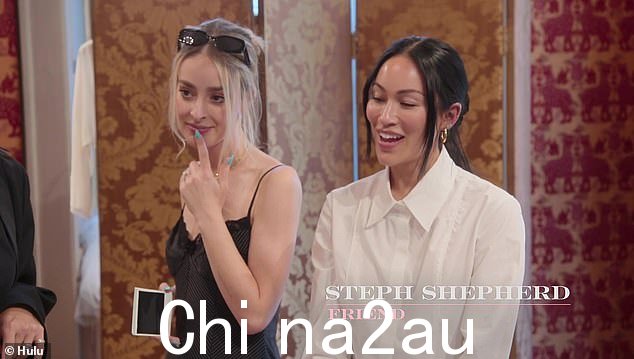 Wedding:她的朋友 Steph Shepherd 补充说,¿我不敢相信。我当时想,天哪,她穿着婚纱,¿ 正如 Kourt 补充的, ¿ 我知道,我从没想过会有理由'