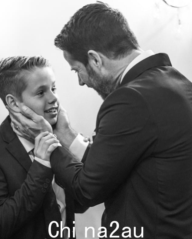 '为你感到骄傲': 49 岁的杰米·雷德克纳普 (Jamie Redknapp) 祝他的儿子博生日快乐,他在少年 14 岁时分享了一系列甜蜜的照片