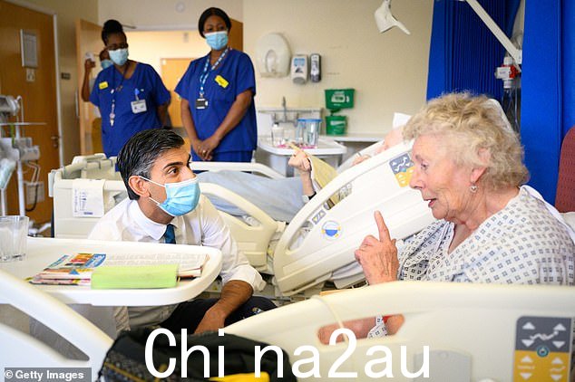 他们因为在 2025 年及之后保留对公共支出的紧缩而受到攻击,届时当前支出每年可能会削减 1%(当然还有,他们甚至可能不再掌权)