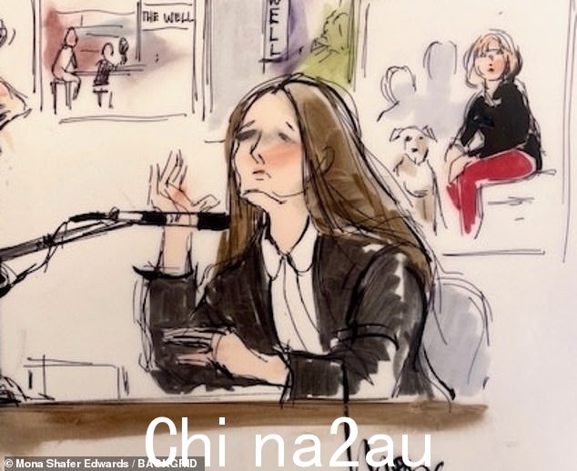 据称受害人(照片在她周三的证词中)向朋友 Rachel Smith 吐露了当时的遭遇,声称 Masterson 在她乞求后变得“非常粗暴和暴力”他不要发生性关系,史密斯周四告诉陪审团