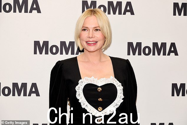 Michelle Williams 作为 MoMA Contenders 系列的小组成员发言,并透露她仍在上表演课