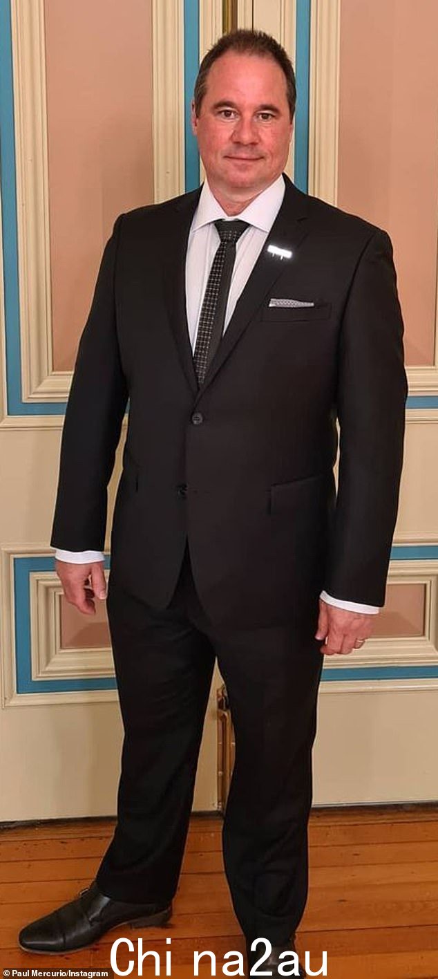 Paul Mercurio(如图)最近宣布他计划开始他在维多利亚州政治的职业生涯